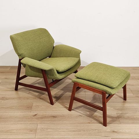 Poltrona, poggiapiedi, modello, 849, 849s, design, GianfrancoFrattini, Cassina, Meda, 1956, segnalazione, CompassodOro, legno, massello, tessuto, colore, pistacchio, chaise, longue, Italia, anni50, armchair, pouf, Cassina, Frattini, 1950s, Italy, design, 