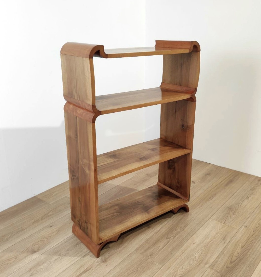 étagère, libreria, a, giorno, periodo, ArtDéco, bookcase, lineare, eclettica, linea, dritta, angolo, arrotondato, legno, massello, noce, ciliegio, cherry, walnut, wood, produzione, italiana, inizi, XXsec, Italy, 1940s,