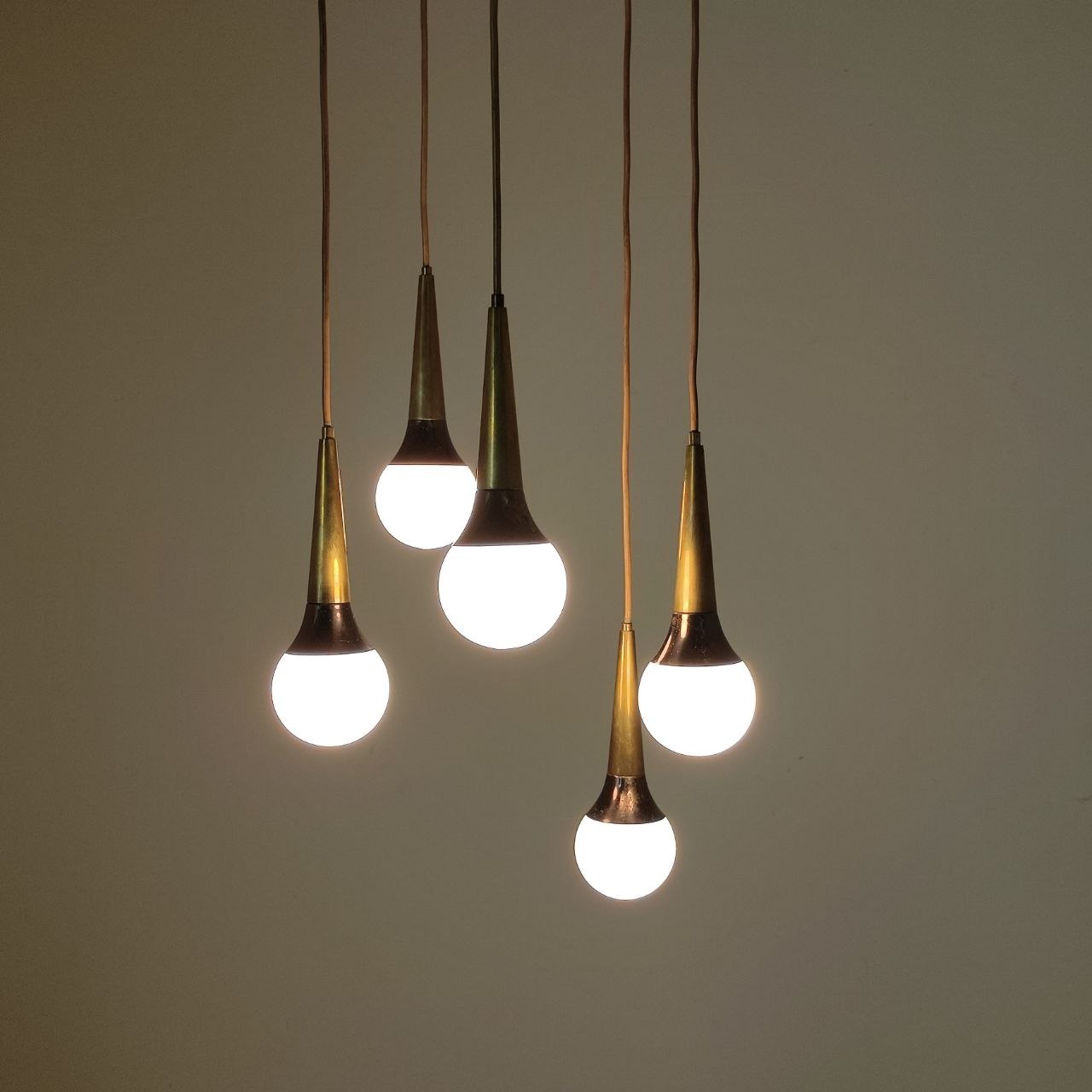 Stilnovo, lampada, cascata, ottone, vetro, satinato, 1950s, 1960s, made, in, Italy, midcentury, catalogo, stilnovo, cascade, lamp, 
