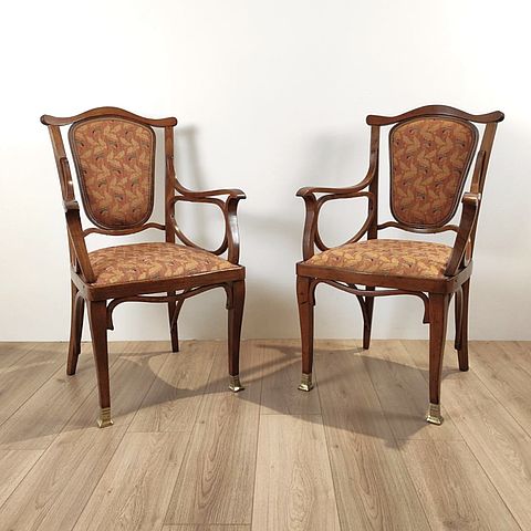 Coppia, poltrone, poltroncine, sedie, braccioli, legno, faggio, curvato, seduta, schienale, imbottite, tessuto, Jacob&JosephKohn, Wien, Austria, modello, numero, 326/F, catalogo, 1906, Marchio, impresso, fuoco, Vienna, iniziXXsec, Pair, of, chairs, with, armrests, bent, beech, wood, fabric, Jacob, and, Joseph, Kohn, Vienna, Austria, model, no326/F, 1906, catalog, XXcentury, 