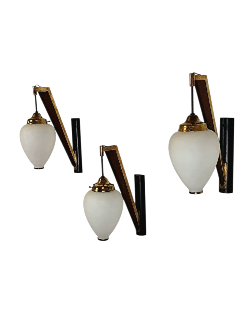 Stilnovo, tre, appliques, lampade, parete, ottone, legno, vetro, satinato, bianco, 1950, anni50, design, Stilnovo, 1950s, wall, lamps, wood, brass, satin, glass, 