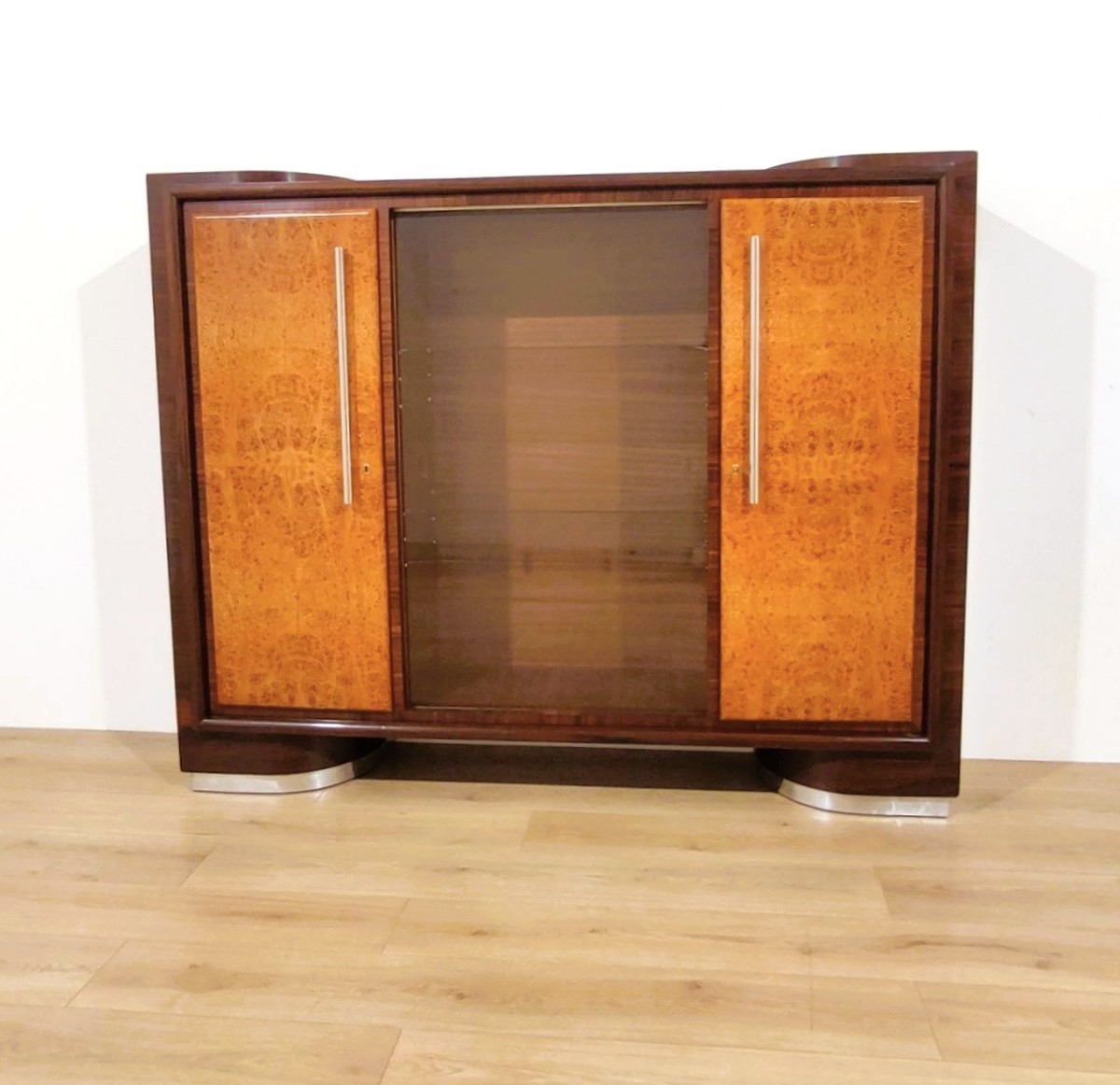 credenza, razionalista, legno, radica, vetro, scorrevole, acciaio, 1940, 1950, Razionalismo, Giò, Ponti, Highboard, sideboard, modernism, wood, glass, still, 1940s, 1950s, made, in, Italy, 